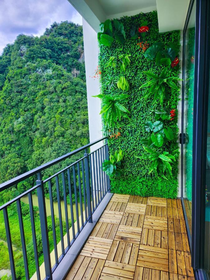 Unique Boho Style With Netflix For Up To 5pax - Enjoy Mountain View While Swimming At The Infinity Pool & Natural Hotspring Pool, 2mins Walk To The Lost World Of Tambun, Water Themepark At